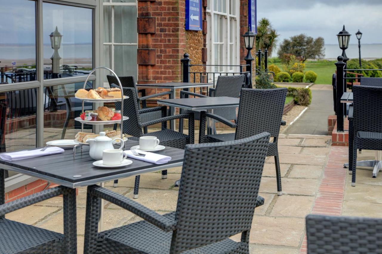 Old Hunstanton Le Strange Arms Hotel エクステリア 写真