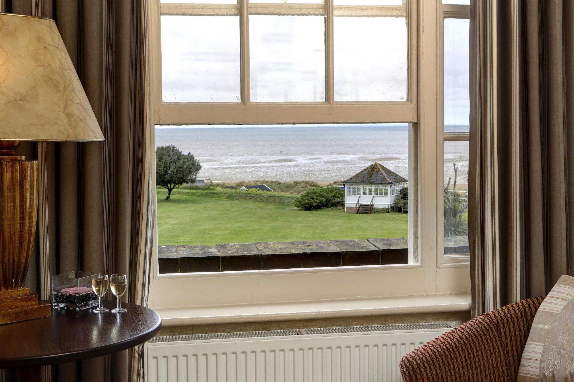 Old Hunstanton Le Strange Arms Hotel エクステリア 写真