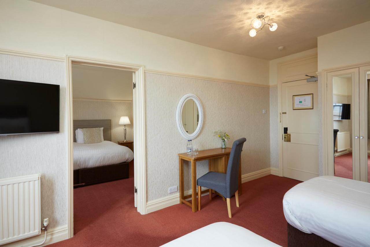 Old Hunstanton Le Strange Arms Hotel エクステリア 写真
